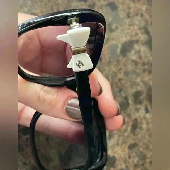 Chanel Sunglasses - Picture 4 of 8